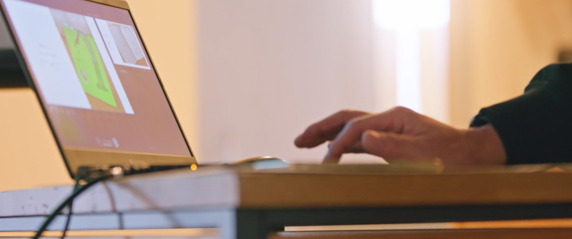 木のキッチンの誕生秘話や制作ストーリー、コンセプト